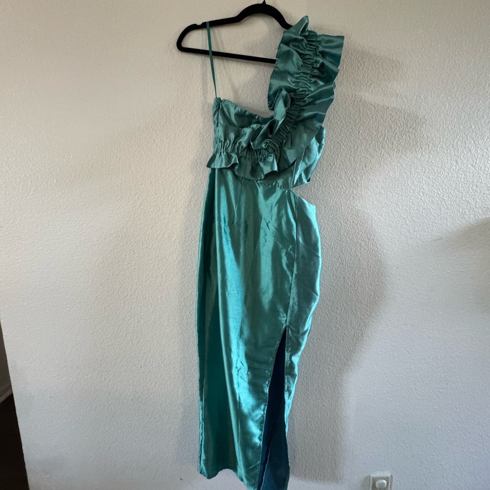 Selfie Leslie Forest Green Satin Dress